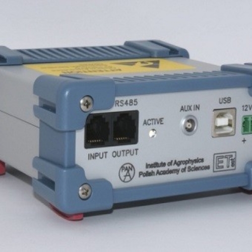 TDR/MUX 微型土壤水分、溫度、電導(dǎo)率、水勢(shì)監(jiān)測(cè)儀